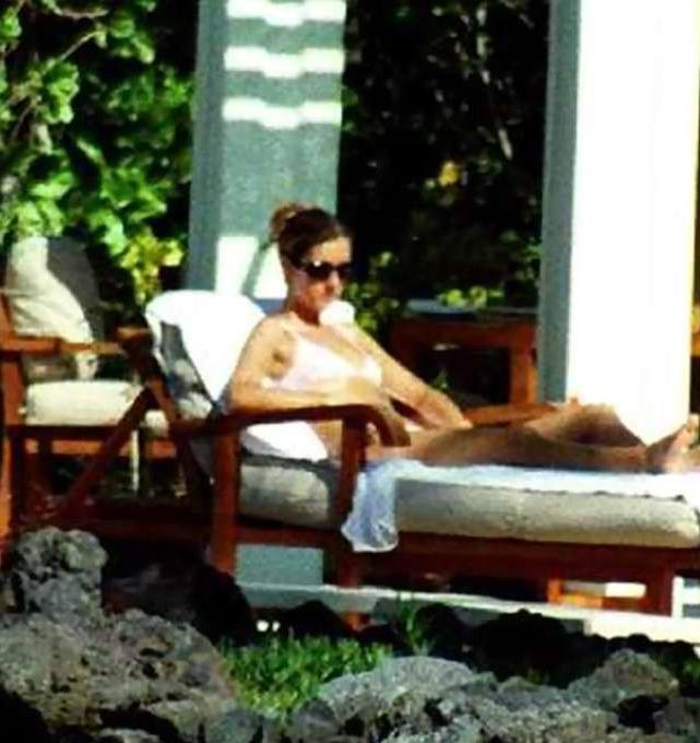 15P petite pop singer Celine Dion nudes and see thrus
