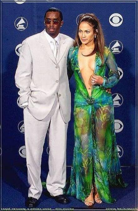 15P actress Jennifer Lopez nude with see thru and bikini