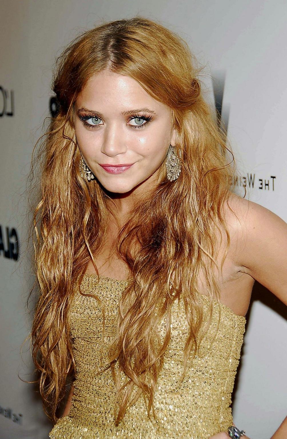 15P sexy petite twins Mary Kate and Ashley Olsen slight nudes and see thrus