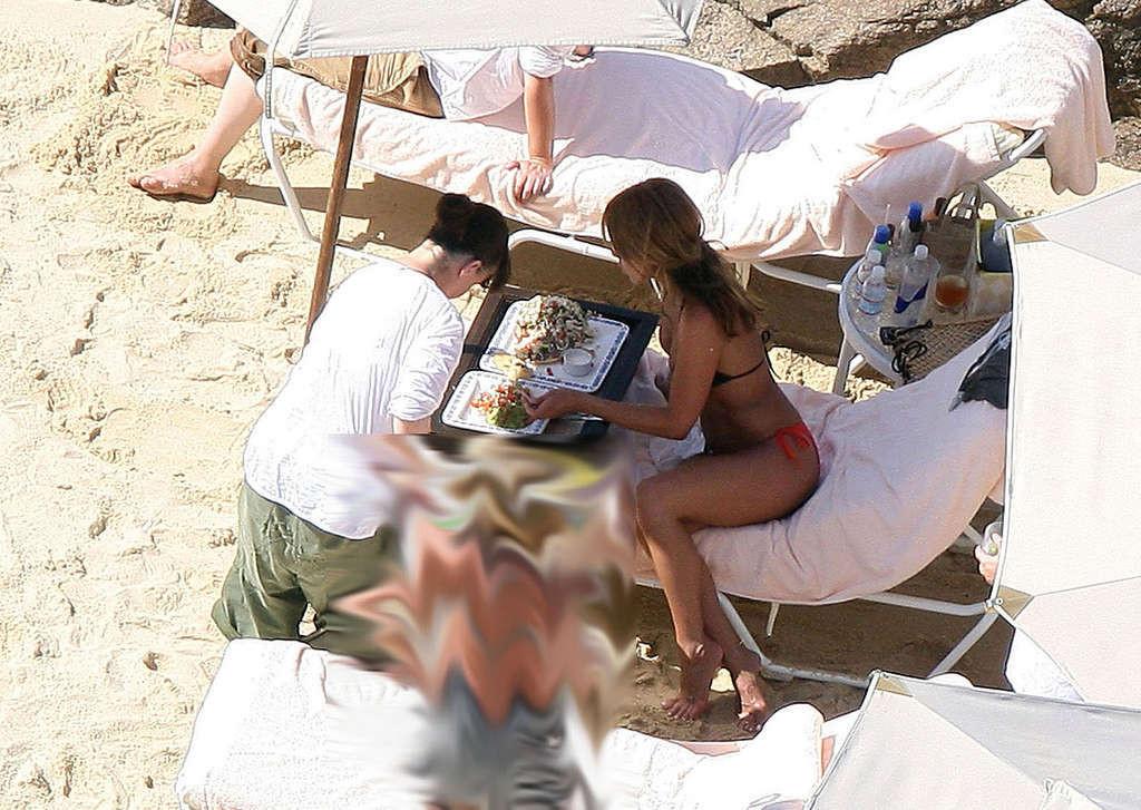 16P Jennifer Aniston showing her perfect and sexy ass in bikini on beach