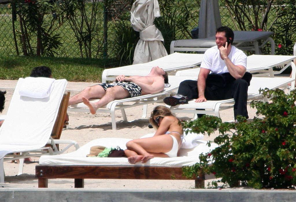 16P Jennifer Aniston showing her perfect and sexy ass in bikini on beach