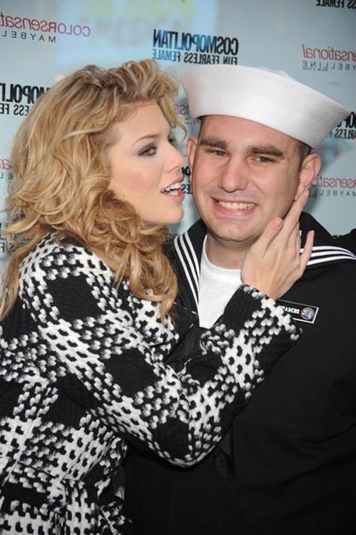 15P Annalynne Mccord nipple slip and banana sucked