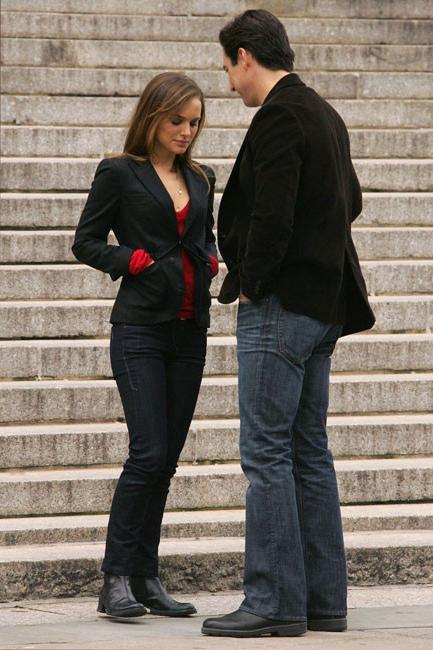 16P Natalie Portman sunbathing and nice upskirt