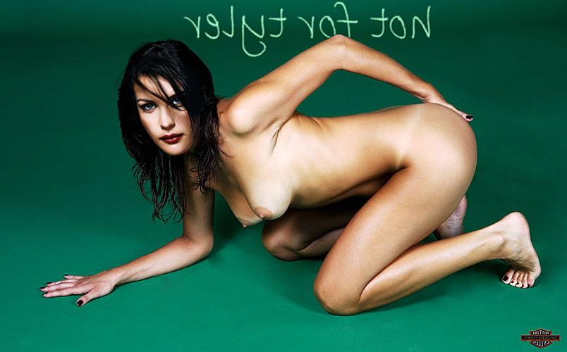 16P Liv Tyler showing her pussy and tits and fucking hard