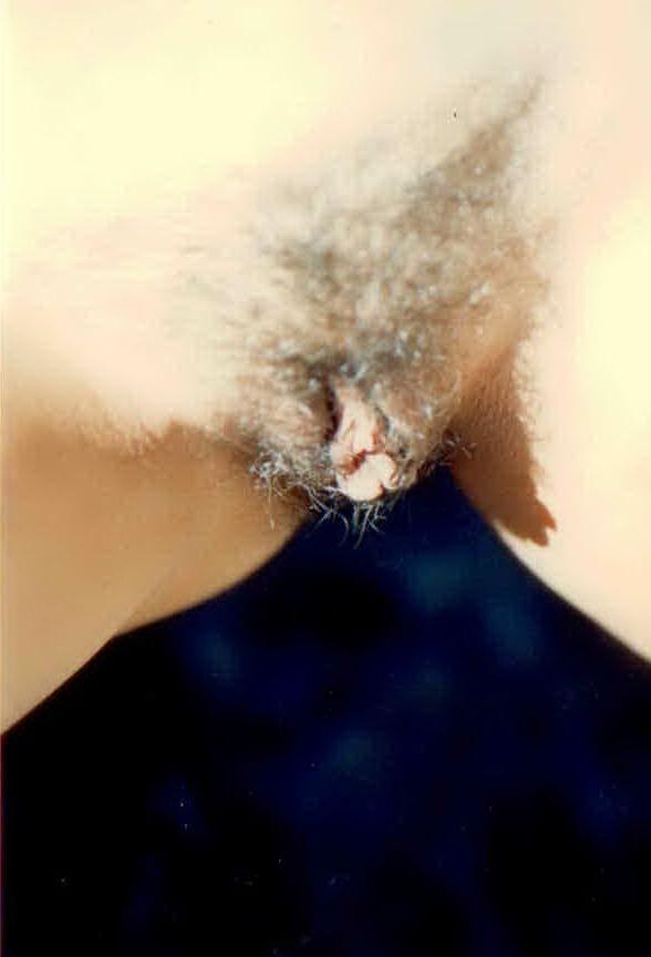 16P Kristin Davis nude hairy pussy sex tape scandal