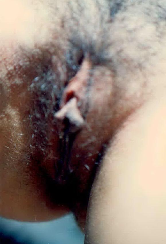 16P Kristin Davis nude hairy pussy sex tape scandal