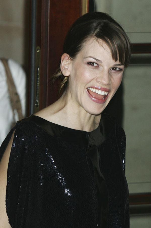 16P Hilary Swank nude big boobs and pussy