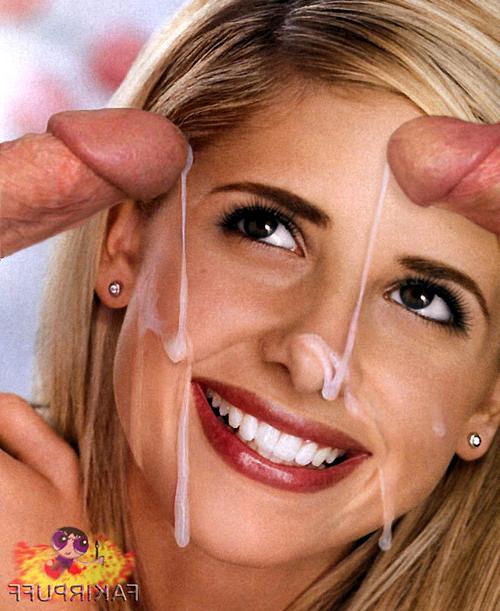 16P Sarah Michelle Gellar showing her pussy and tits and fucking hard