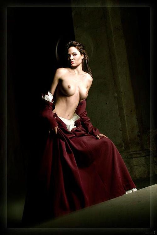 16P Angelina Jolie showing her pussy and tits and fucking hard