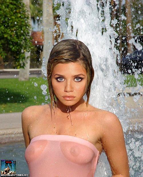 16P Mary Kate Olsen showing her pussy and tits and fucking hard