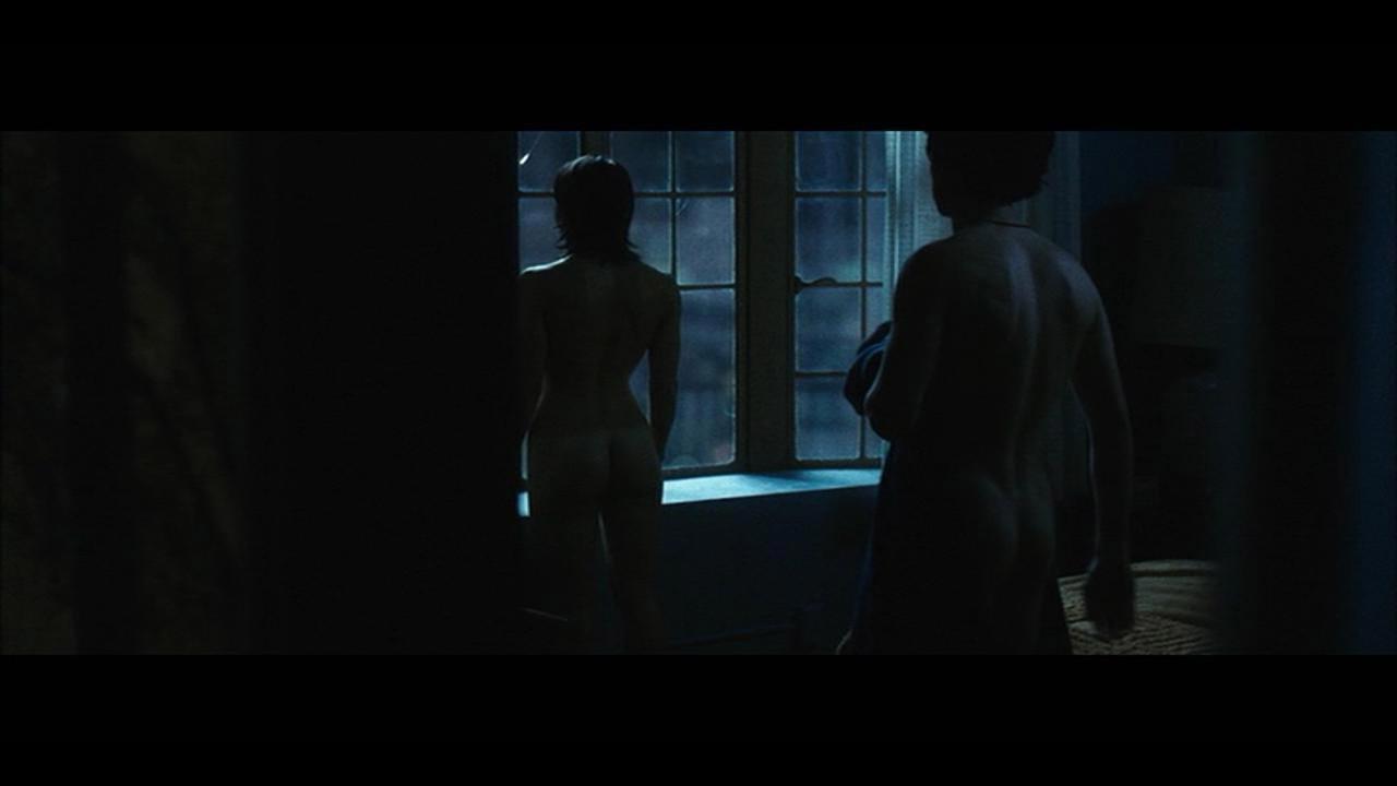 15P Jessica Biel doing lapdance and showing great ass