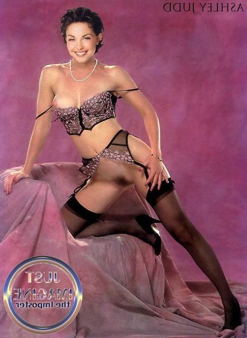 16P Ashley Judd showing her pussy and tits and fucking hard