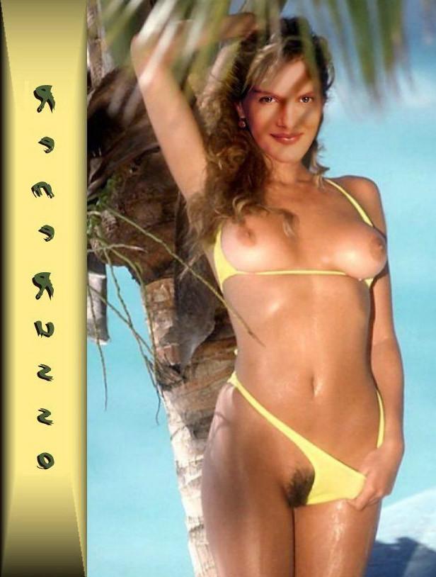 16P Rene Russo showing her pussy and tits and fucking hard