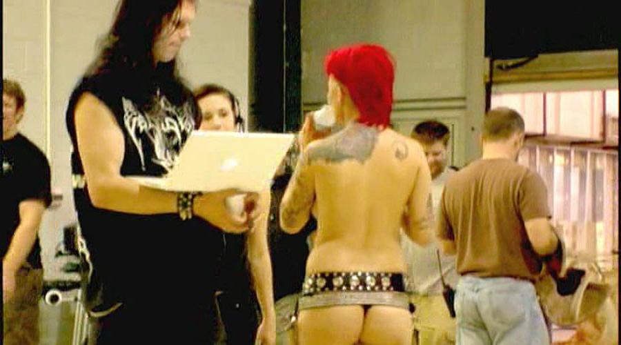 16P Chelsea Richards showing her nice big tits in some nude movie caps
