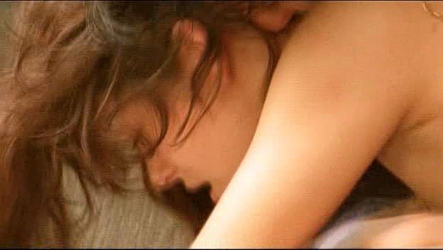 10P Marion Cotillard showing her nice big tits in some nude movie caps