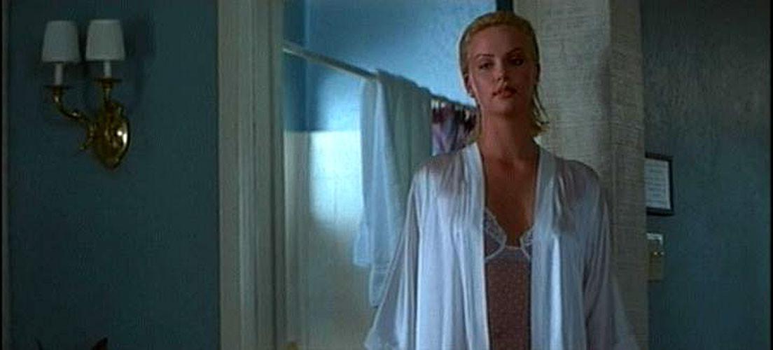 10P Charlize Theron showing her nice big tits and great ass in lingerie in nude movi