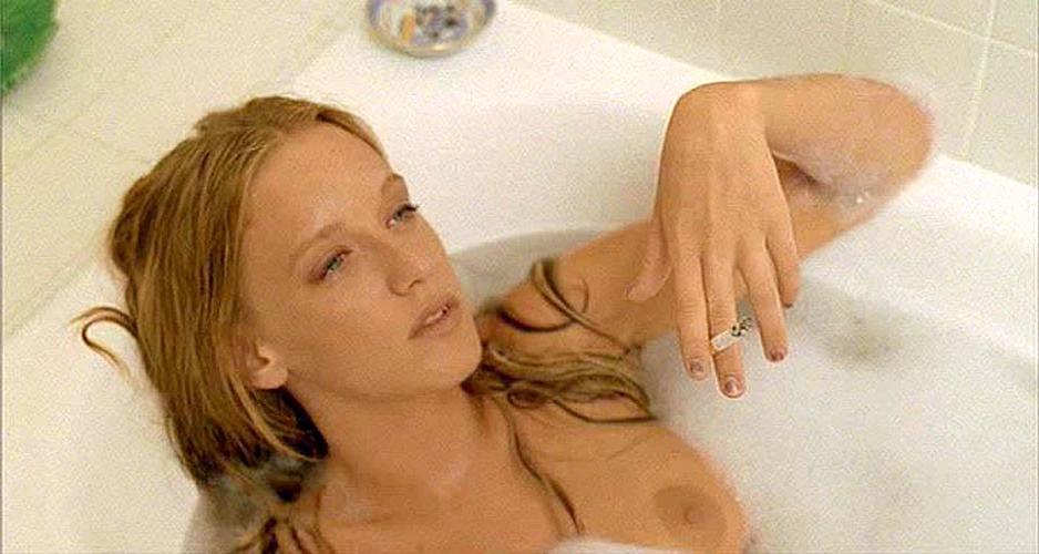 10P Ludivine Sagnier showing her nice big tits in nude movie caps