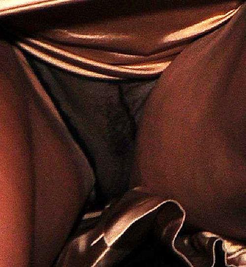 10P Victoria Silvstedt showing her nice pussy upskirt paparazzi pictures and her big