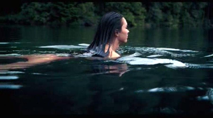 10P Megan Fox showing her nice big tits in some nude movie caps and posing very sexy