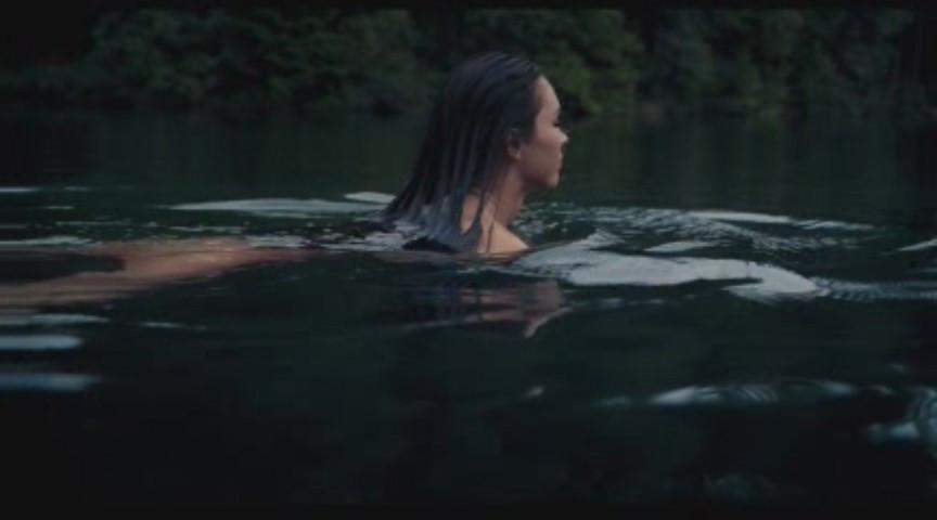 15P Megan Fox swimming completely nude in the pool