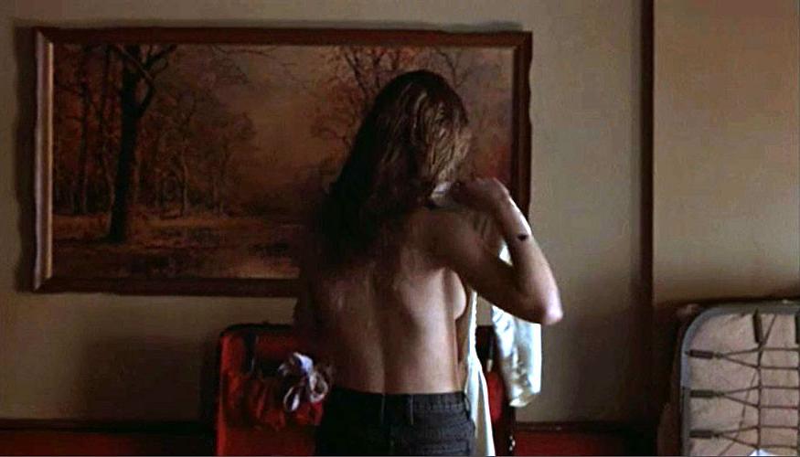 15P Gwyneth Paltrow showing her nice big tits in some nude movie caps