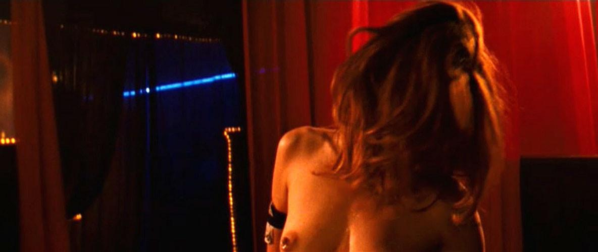 16P Marisa Tomei showing her nice big tits and great ass in nude movie caps