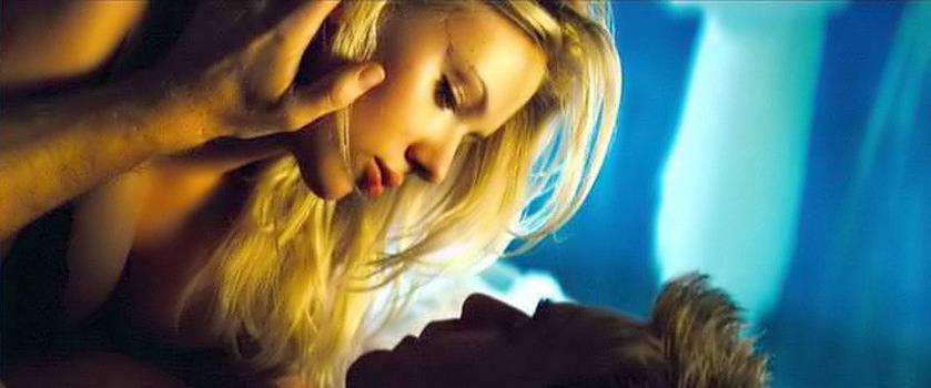 15P Scarlett Johansson doing best nude sex scene ever