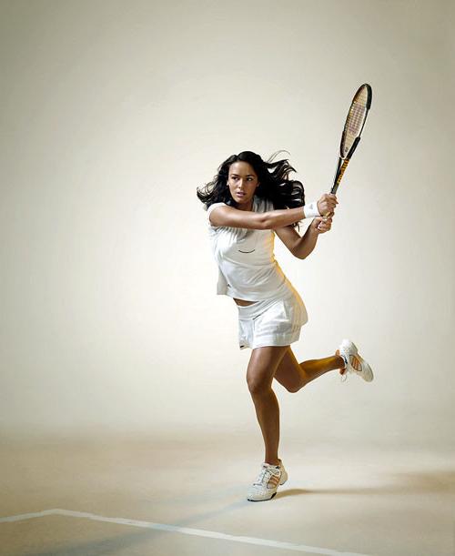 10P Ana Ivanovic downblouse and upskirt on cours paparazzi pictures and posing sexy