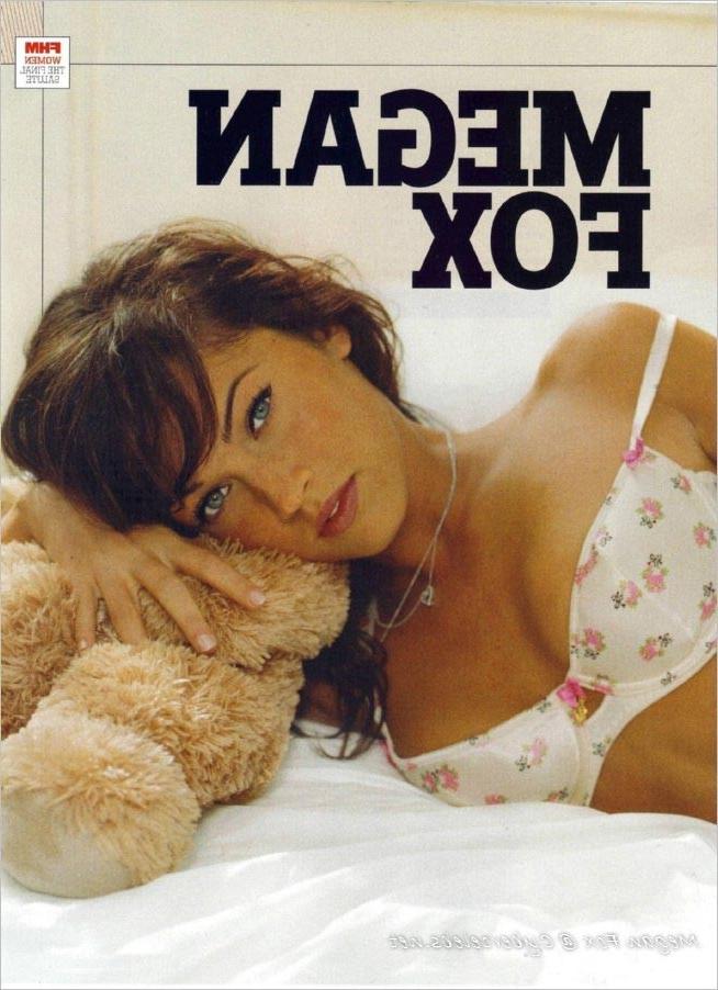 15P Megan Fox pulling down panties to expose tattoo