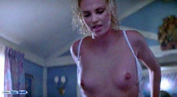 16P Horny celebs getting naked and showing tits for hot movie scenes