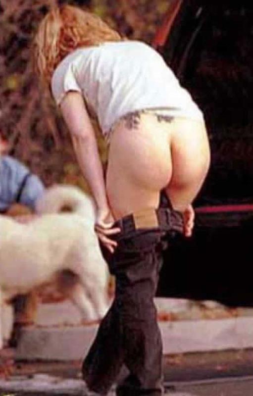 16P Drew Barrymore fully naked boobs and shaved pussy