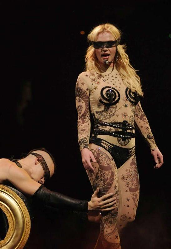 15P Britney Spears fetish lingerie and upskirt pussy