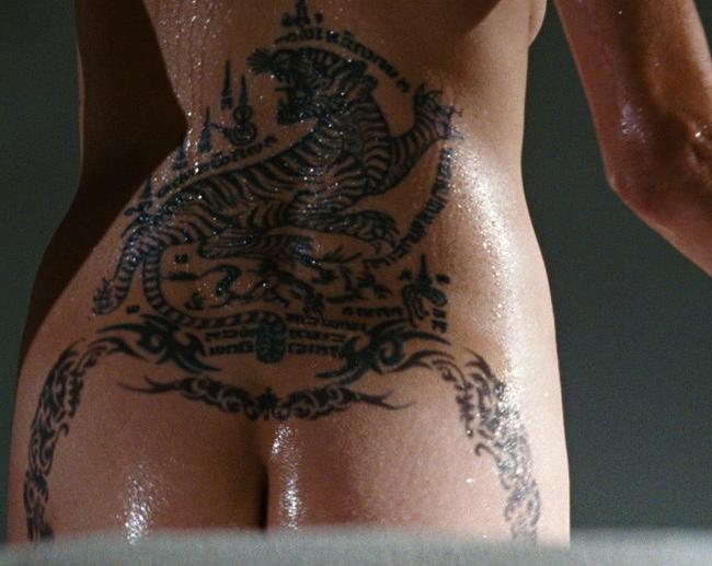 15P Angelina Jolie quality pics of tattoo on nude ass