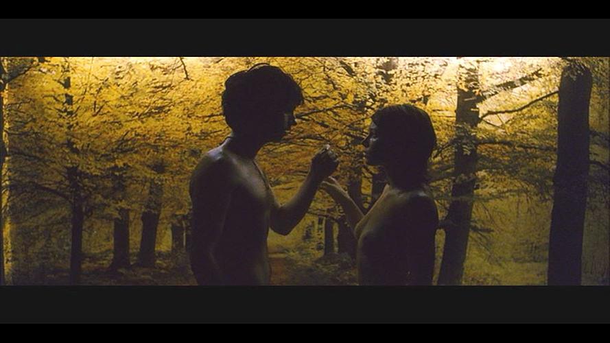 16P Jessica Biel showing her nice big tits in latest nude movie caps and posing very