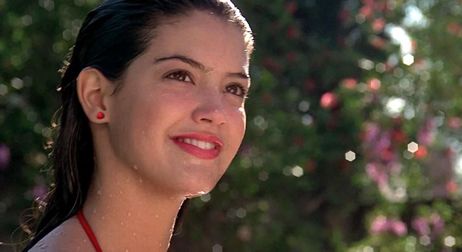 16P Phoebe Cates showing her nice big tits and hairy pussy in water