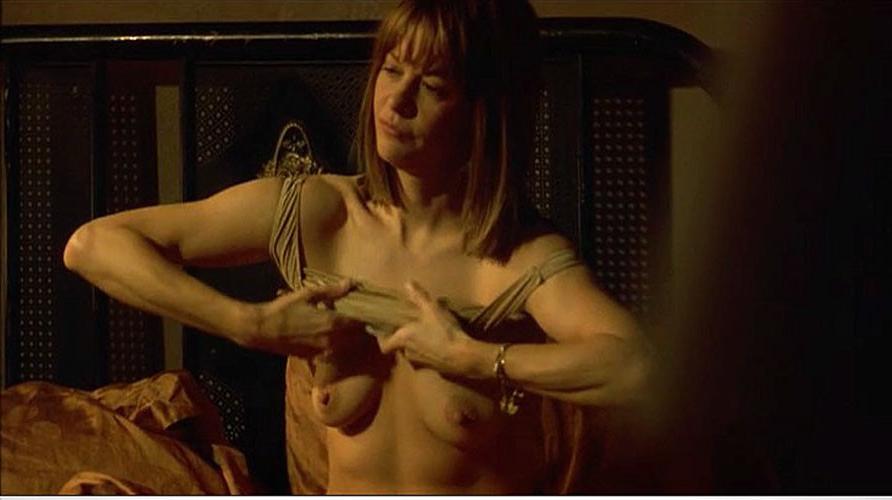 15P Meg Ryan showing her nice big tits in nude movie caps