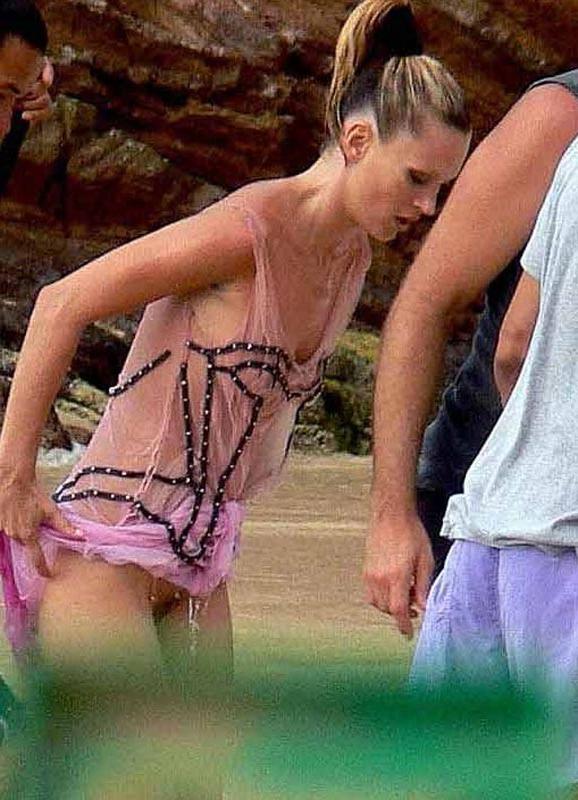 15P Celebrity Kate Moss posing and showing her small tits