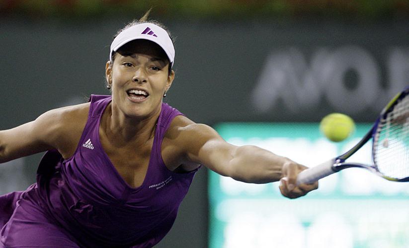 16P Ana Ivanovic downblouse and upskirt on court paparazzi pictures and playing golf