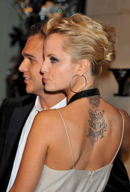 15P Celebrity Mena Suvari amazing ass in striptease
