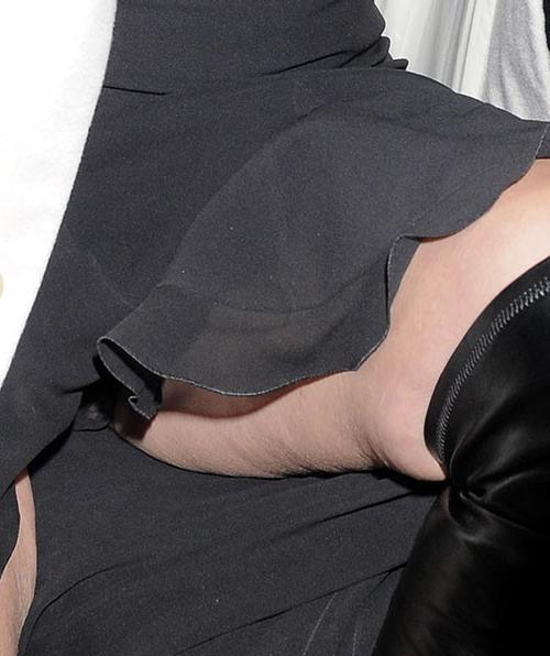 16P Sharon Stone showing her shaved pussy and upskirt