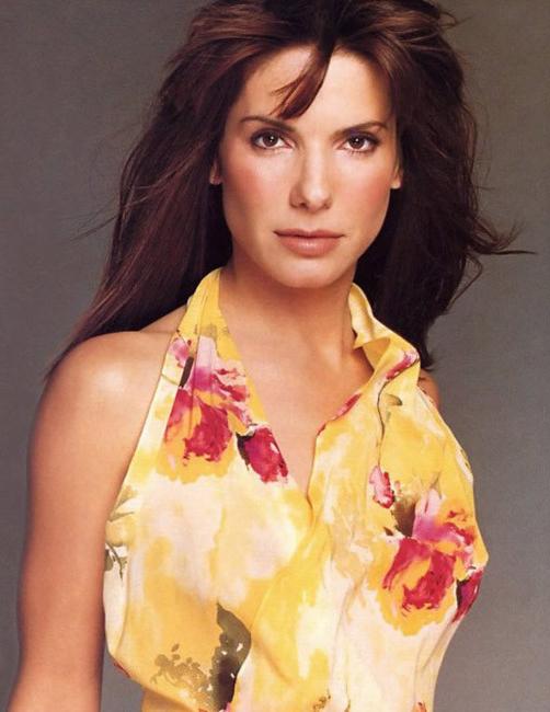 20P Celebrity actress Sandra Bullock nude in sex scene caps
