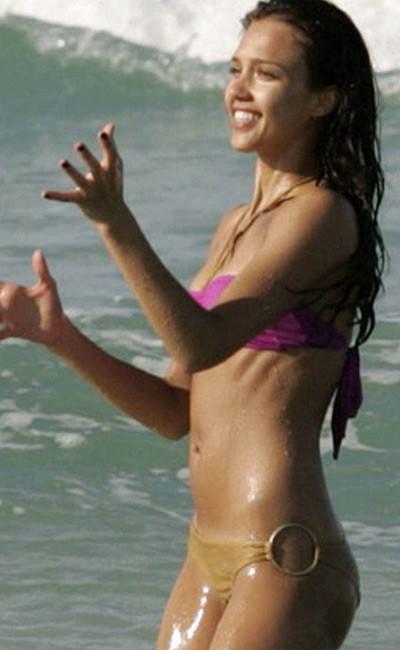 20P Celebrity Jessica Alba in sexy bikini and nice see thru nipples