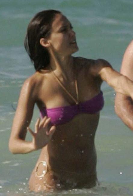 20P Celebrity Jessica Alba in sexy bikini and nice see thru nipples