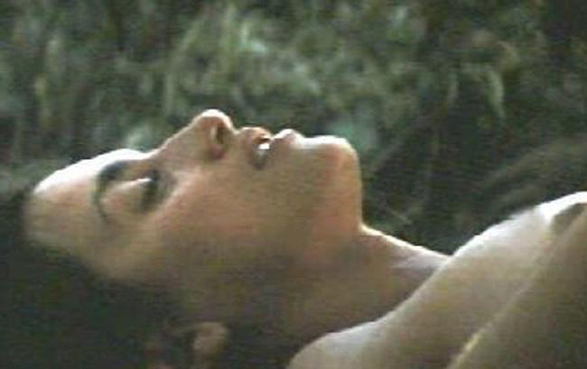 20P Celebrity Penelope Cruz nude tits in great fuck scene caps