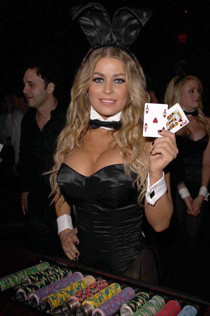 16P Celebrity Carmen Electra fantasy nude body