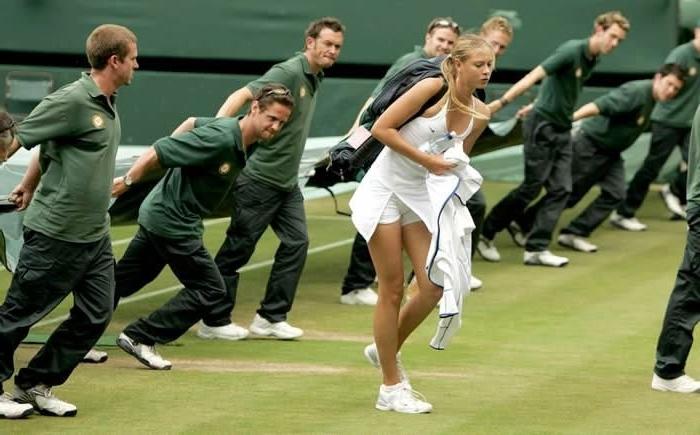 16P maria sharapova shows camelto and panties in many upskirts