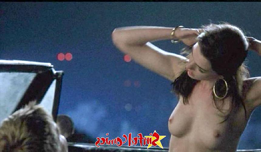 16P Anne Hathaway showing her big tits in nude movies