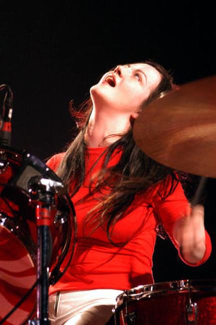 15P Sweet celebrity Meg White in hardcore action in her sex tape