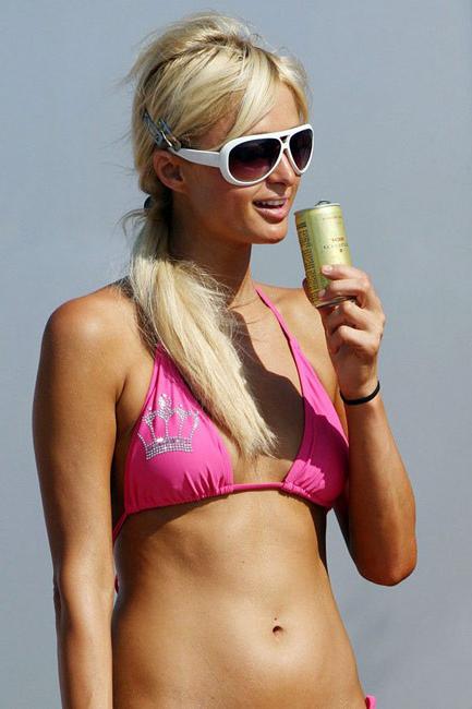 15P Celebrity Paris Hilton in pink dress and nice pink thongs