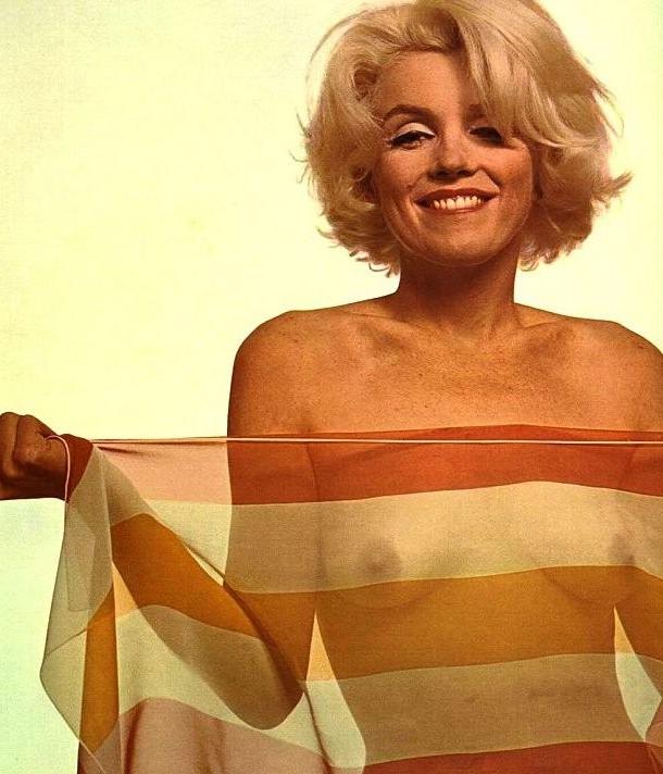 16P Marilyn monroe sucking cock in new unearthed sex tape